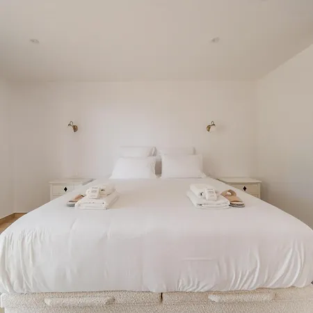 La Reserve Du Chateau De Roques Holiday home *